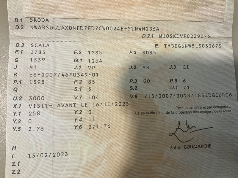 Skoda Scala 1.6 TDI Business — zdjęcie 15