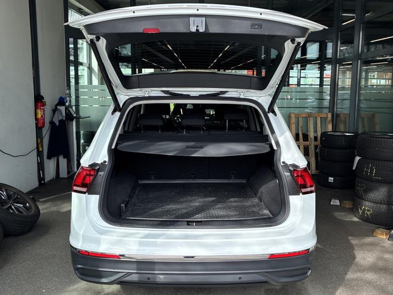 Volkswagen Tiguan Allspace 2.0 TDI Life — zdjęcie 19