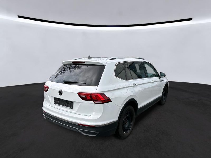 Volkswagen Tiguan Allspace 2.0 TDI Life — zdjęcie 15