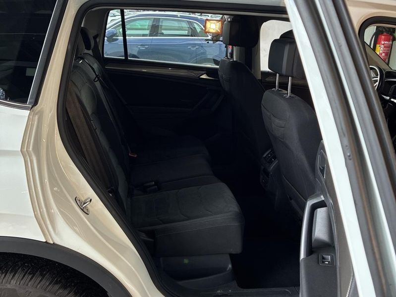 Volkswagen Tiguan Allspace 2.0 TDI Life — zdjęcie 12