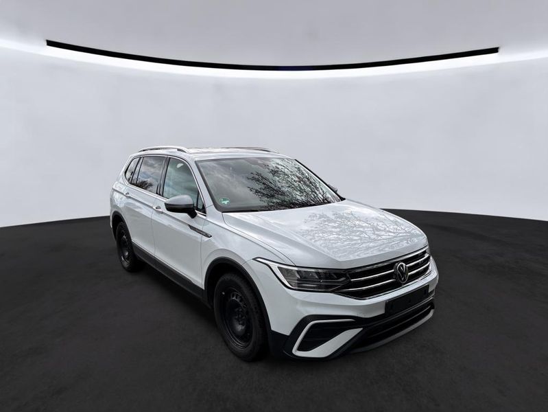 Volkswagen Tiguan Allspace 2.0 TDI Life — zdjęcie 13