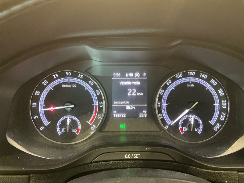 Skoda Karoq 2.0 TDI Executive 2021 – снимка 18