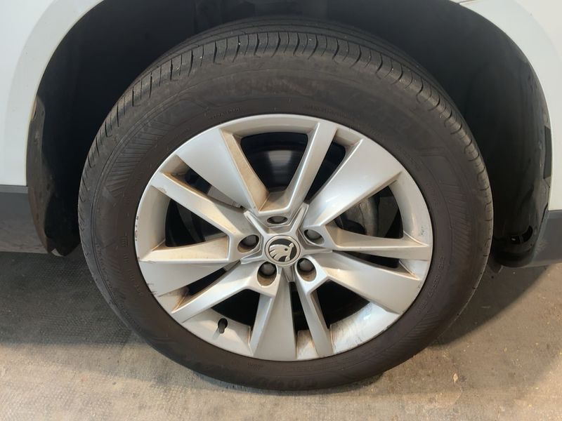 Skoda Karoq 2.0 TDI Executive 2021 – снимка 11