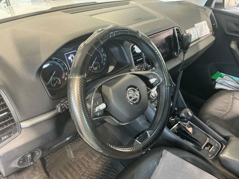 Skoda Karoq 2.0 TDI Executive 2021 – снимка 21