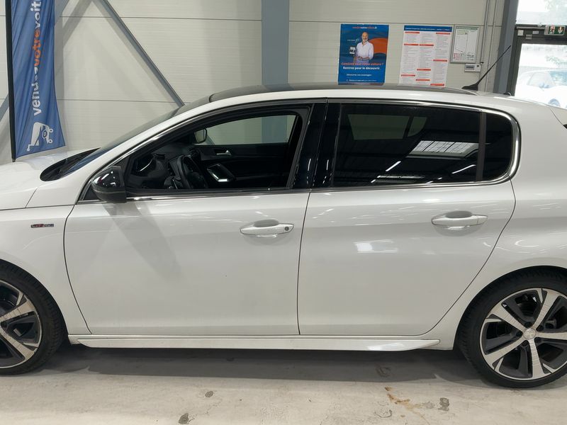 Peugeot 308 1.2 e-THP GT Line — zdjęcie 4