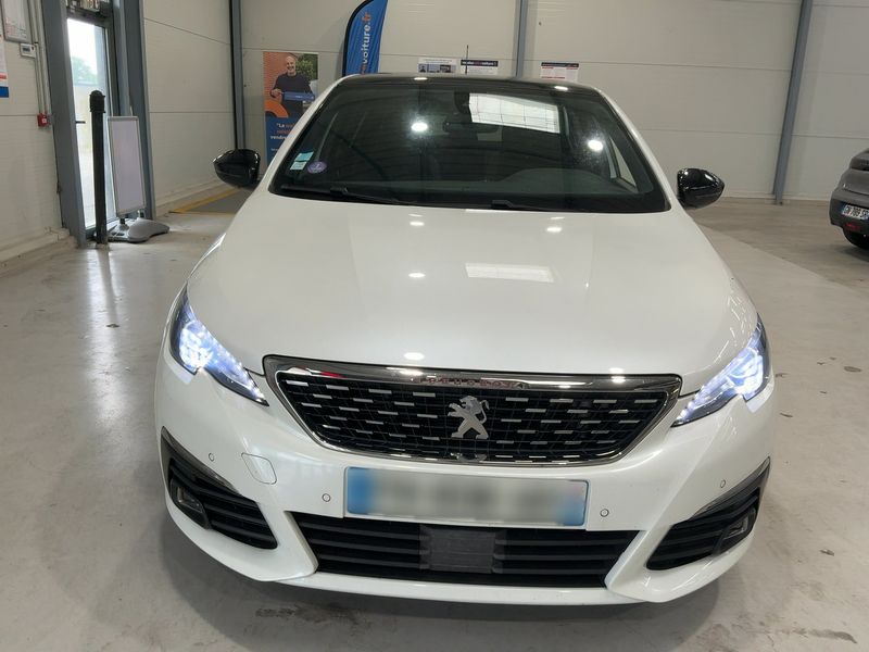 Peugeot 308 1.2 e-THP GT Line — zdjęcie 9
