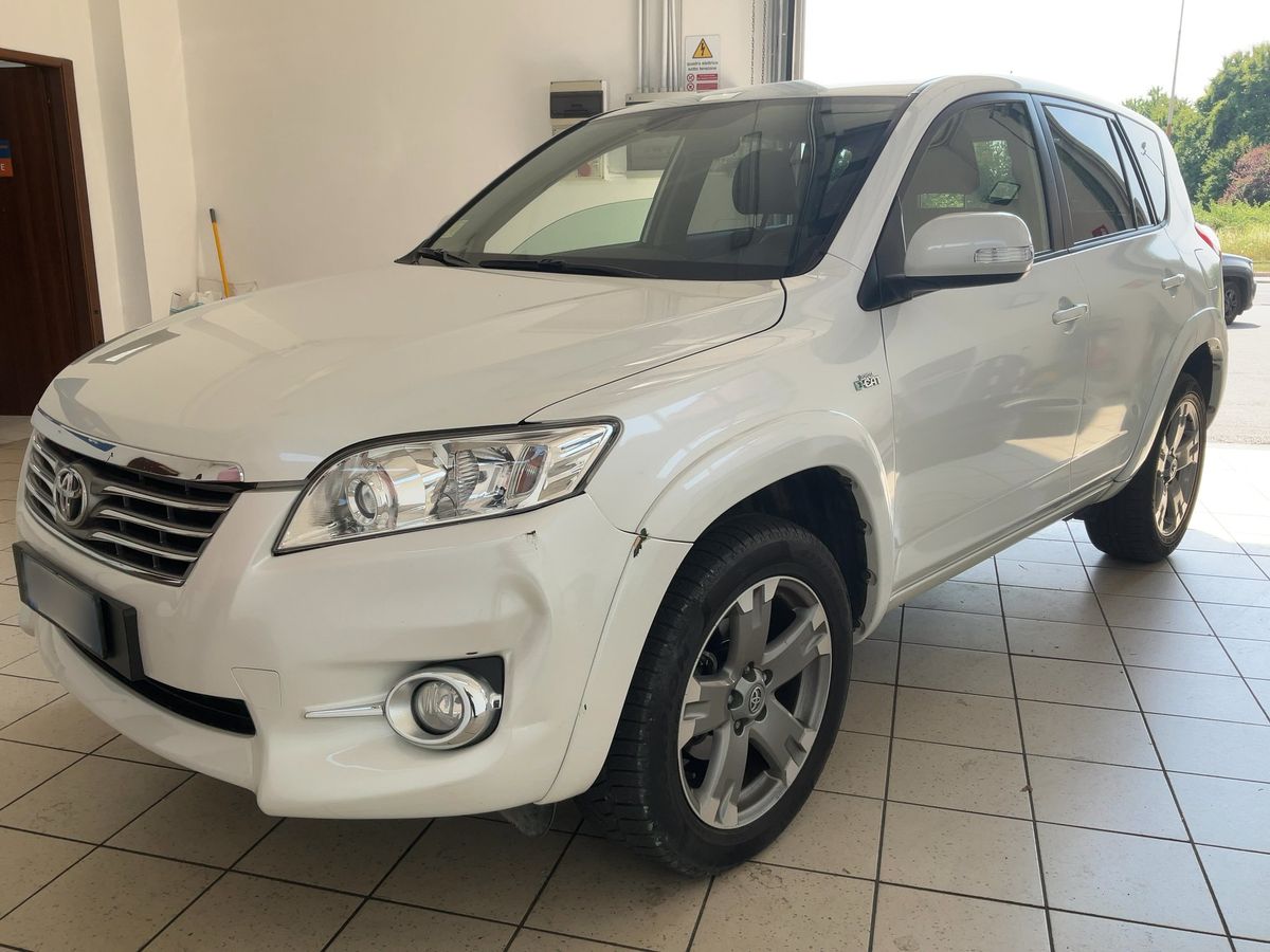 Toyota RAV 2010