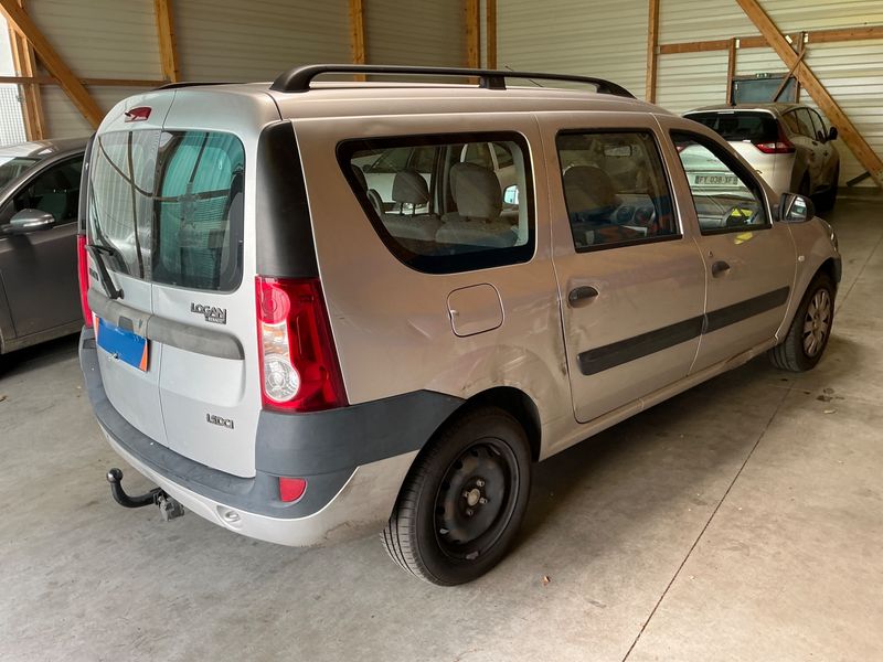 Dacia Logan MCV 1.5 dCi Laureate 2007 – снимка 2