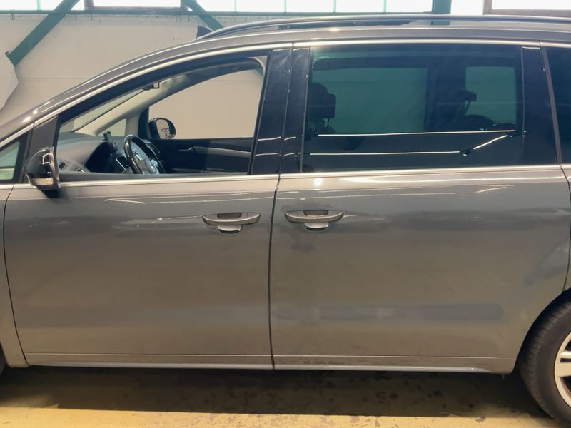 Volkswagen Sharan 2.0 TDI Match BlueMotion Tech — zdjęcie 4