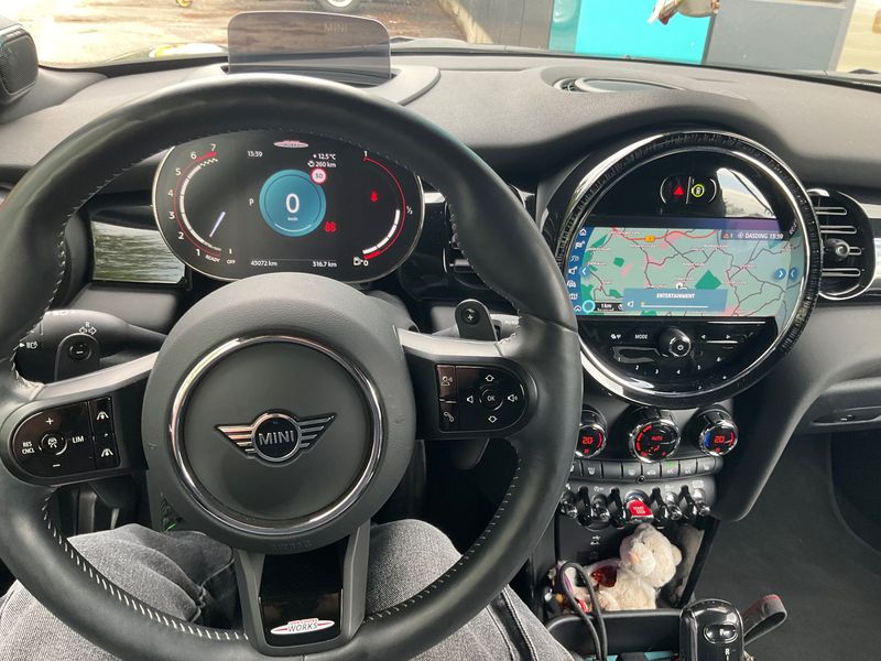 MINI Cabrio John Cooper Works — zdjęcie 12