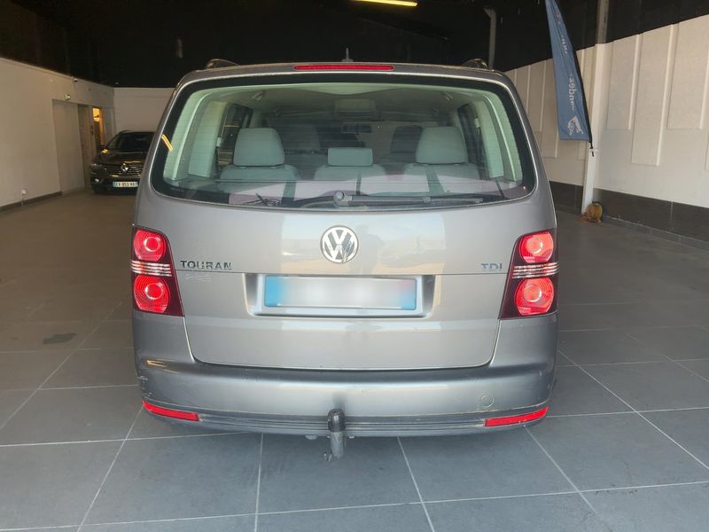 Volkswagen Touran 1.9 TDI Trendline 2008 – снимка 7