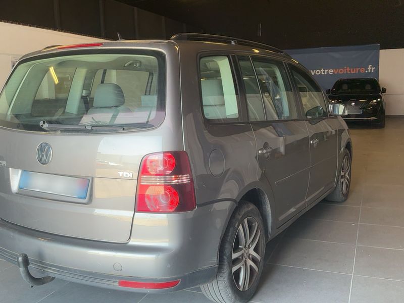 Volkswagen Touran 1.9 TDI Trendline 2008 – снимка 8