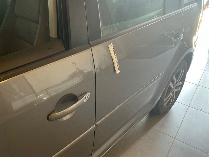 Volkswagen Touran 1.9 TDI Trendline 2008 – снимка 25