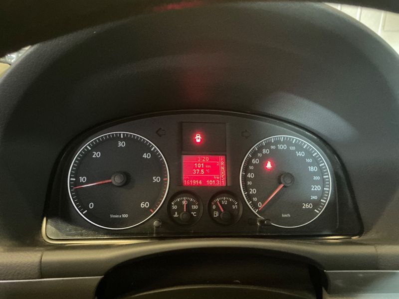 Volkswagen Touran 1.9 TDI Trendline 2008 – снимка 18