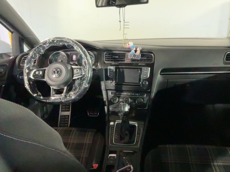 Volkswagen Golf VII 2.0 TDI GTD BlueMotion Tech 2014 – снимка 17