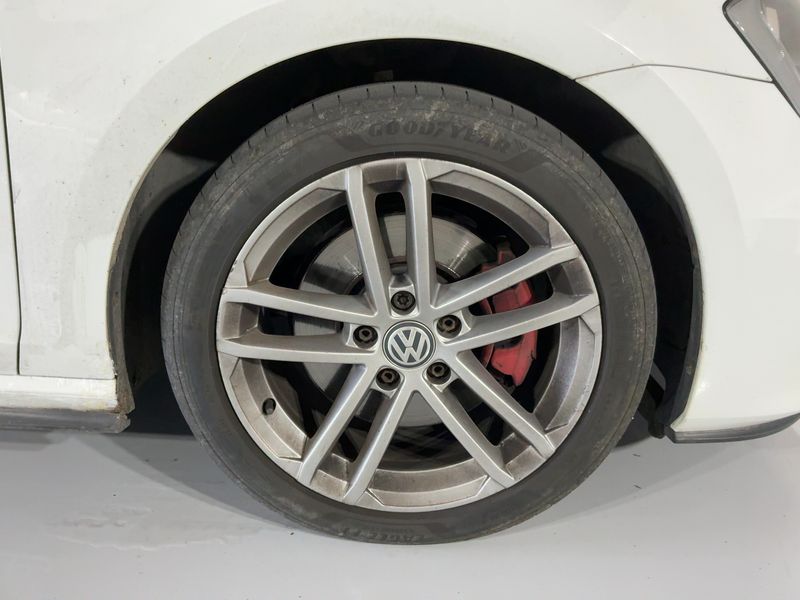 Volkswagen Golf VII 2.0 TDI GTD BlueMotion Tech 2014 – снимка 11