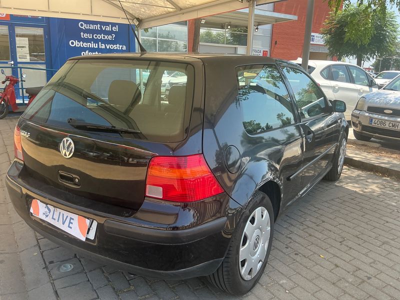 Volkswagen Golf IV 1.4 Spirit — zdjęcie 2