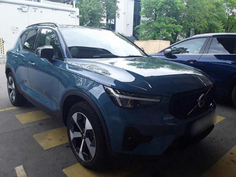 Volvo XC40 2024
