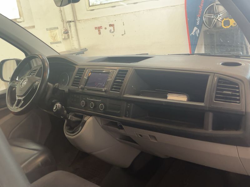 Volkswagen T6 Transporter 2.0 TDI Kasten — zdjęcie 12