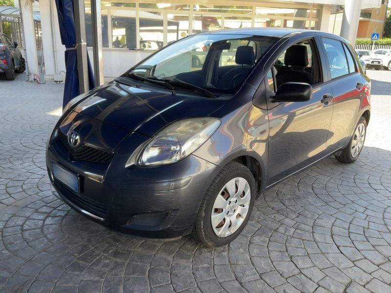 Toyota Yaris 1.0 VVT-i Now 2009 – снимка 1