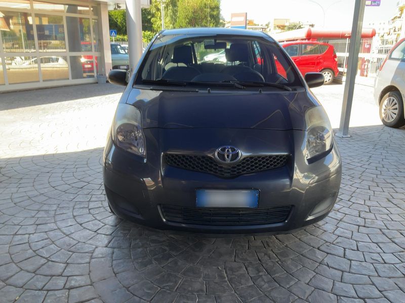 Toyota Yaris 1.0 VVT-i Now 2009 – снимка 14