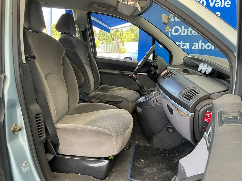Peugeot 807 2.2 HDi ST — zdjęcie 3