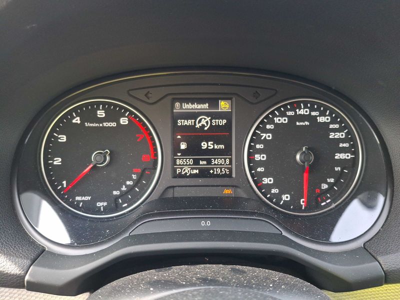 Audi Q2 35 TFSI advanced — zdjęcie 12