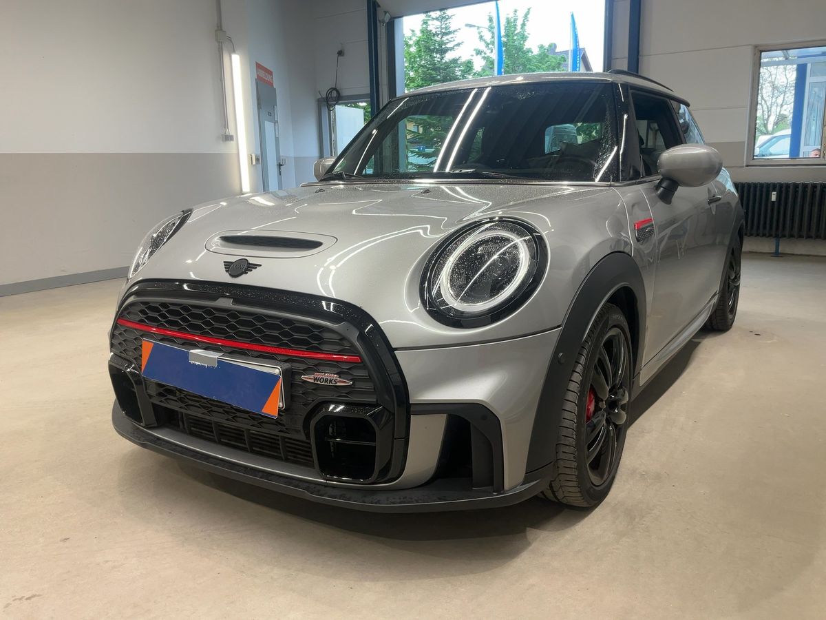 MINI John 2023 — photo 1