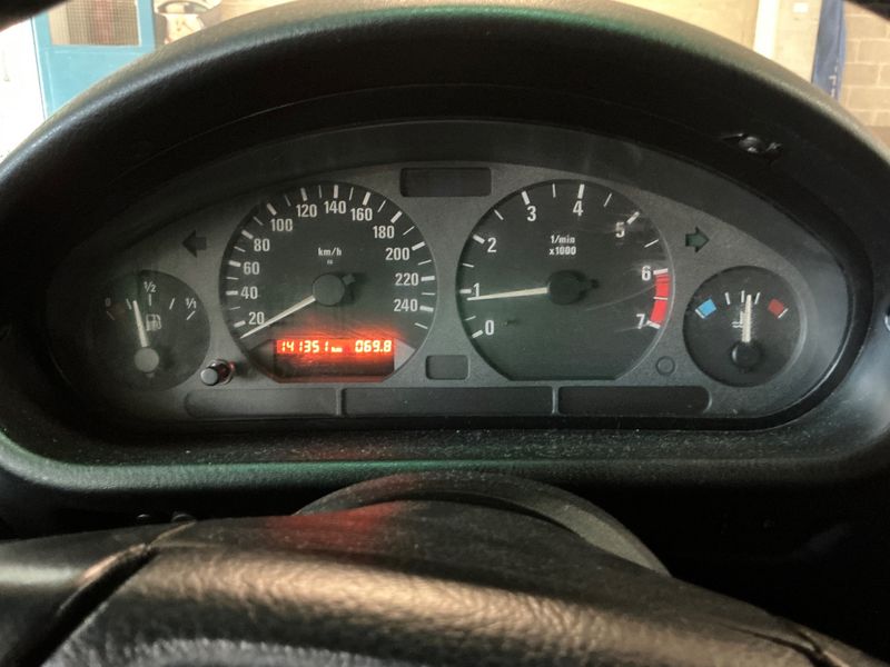BMW Z3 1.8 — zdjęcie 13