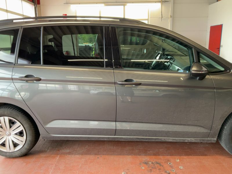 Volkswagen Touran 1.2 TSI Trendline BlueMotion Tech — zdjęcie 7