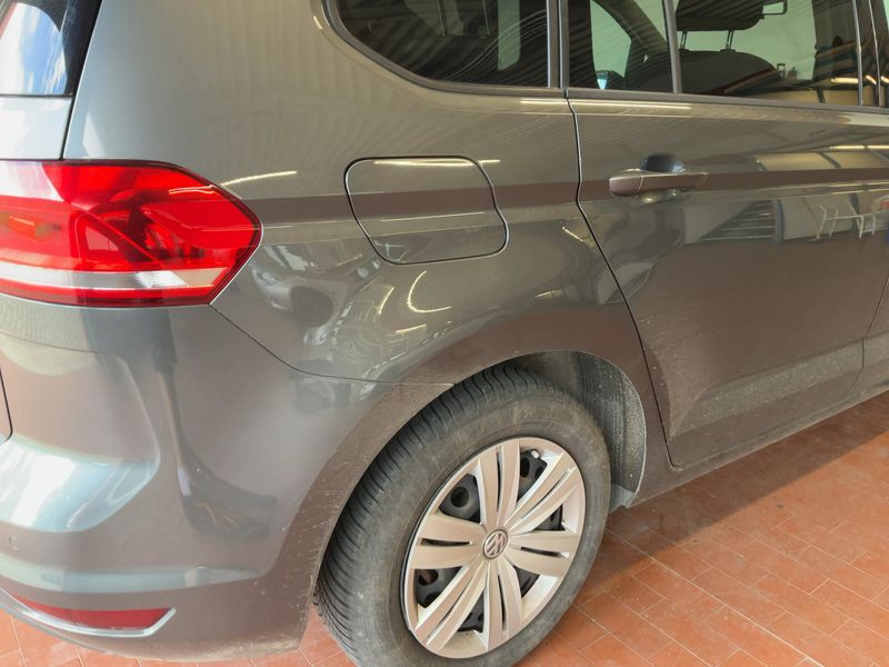 Volkswagen Touran 1.2 TSI Trendline BlueMotion Tech — zdjęcie 6