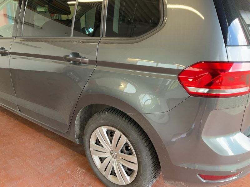 Volkswagen Touran 1.2 TSI Trendline BlueMotion Tech — zdjęcie 3