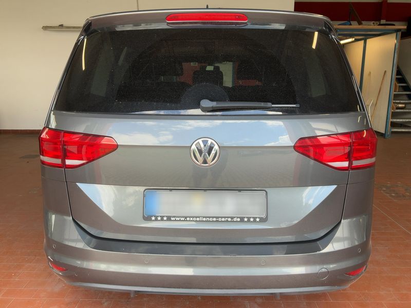 Volkswagen Touran 1.2 TSI Trendline BlueMotion Tech — zdjęcie 5