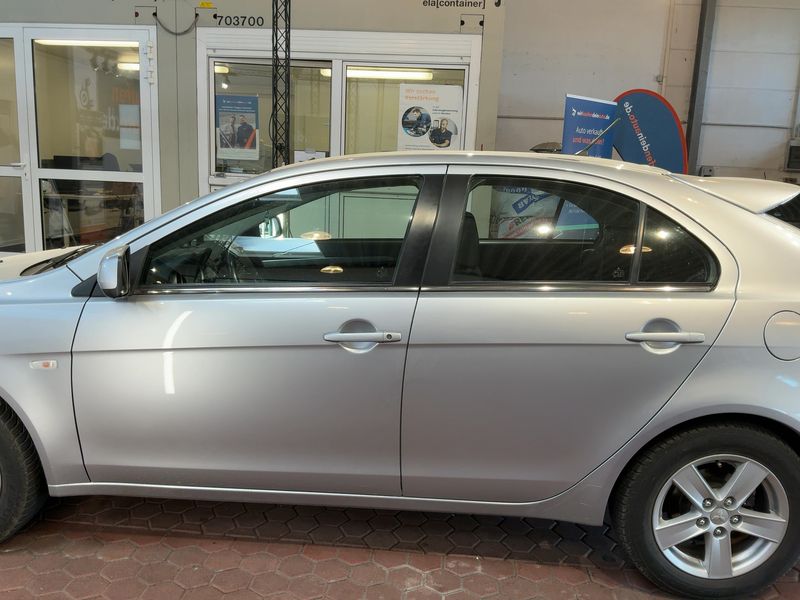 Mitsubishi Lancer 1.8 DOHC ClearTec Instyle — zdjęcie 4