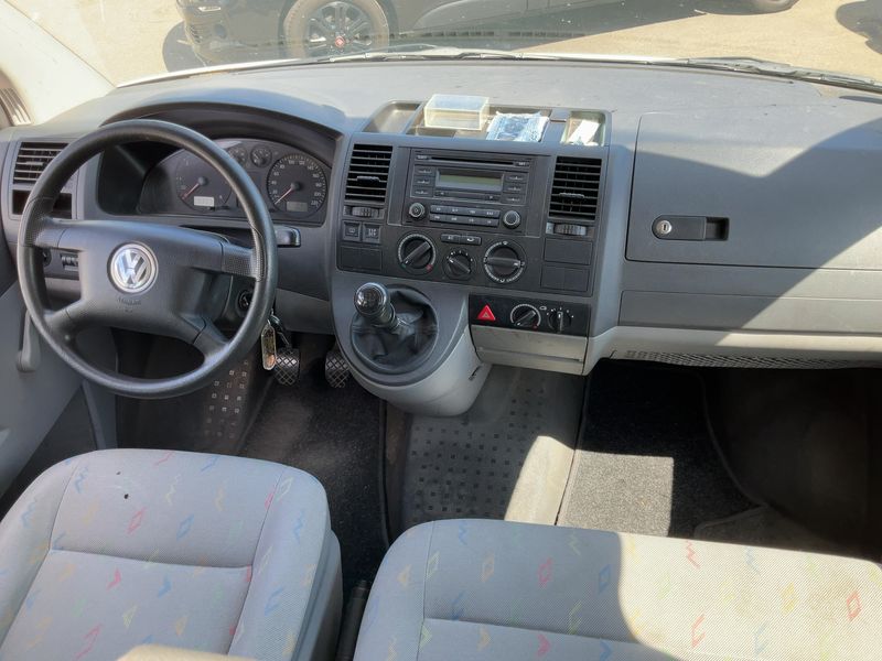 Volkswagen T5 Kombi 1.9 TDI lang — zdjęcie 12