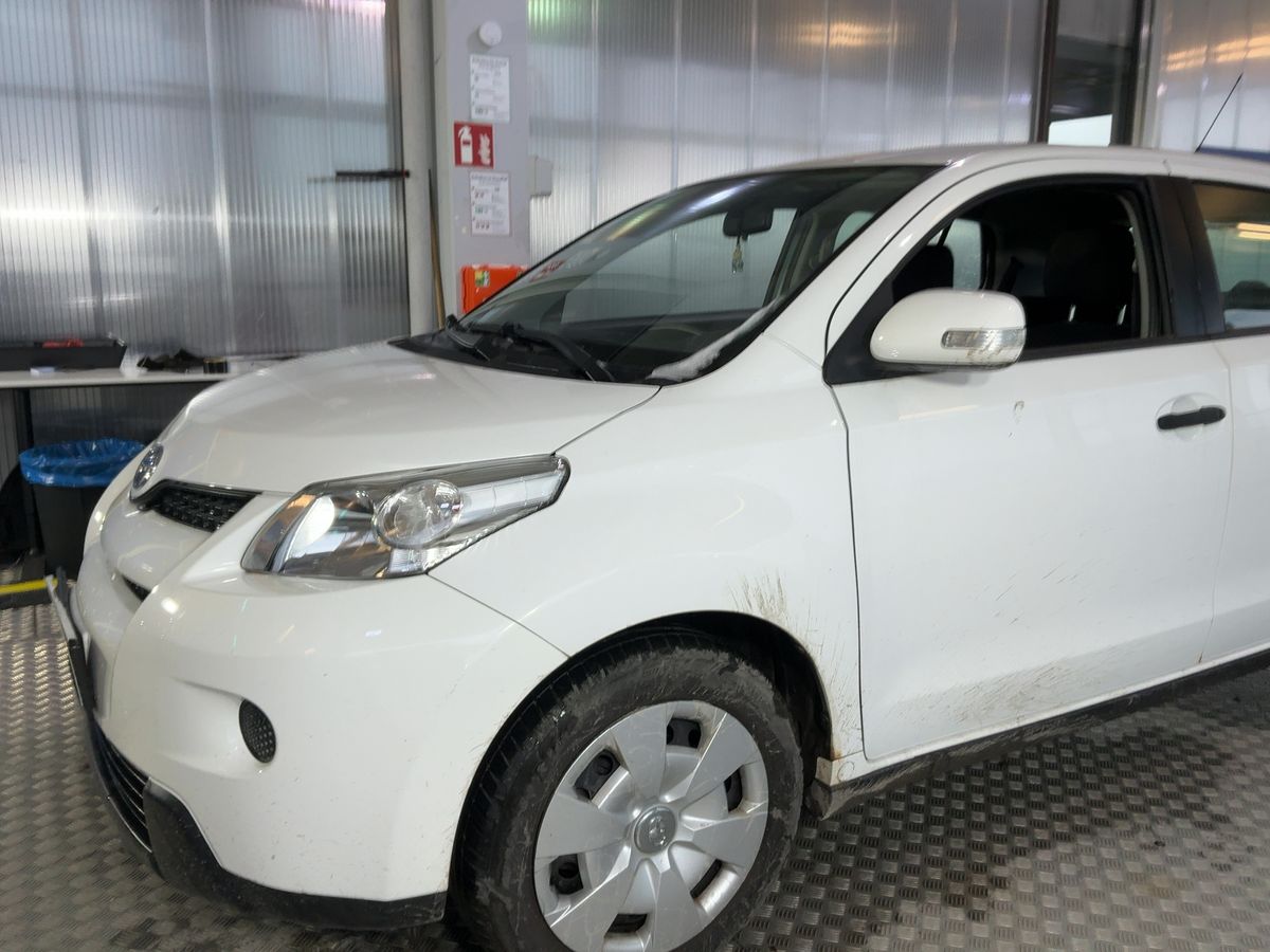 Toyota Urban Cruiser 1.33 Dual VVT-i Mid