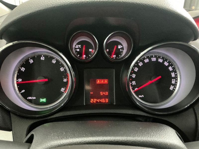 Opel Mokka 1.4 Turbo LPG Ego ecoFlex — zdjęcie 13