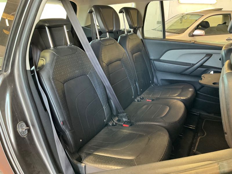 Citroen C4 Grand Picasso 1.6 HDi Intensive — zdjęcie 14
