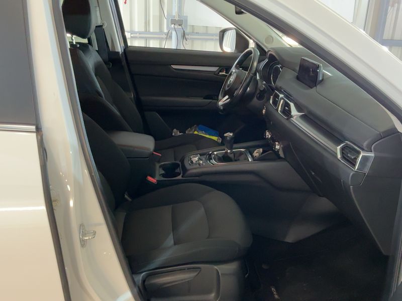 Mazda CX-5 2.0 Exclusive-Line 2WD — zdjęcie 11