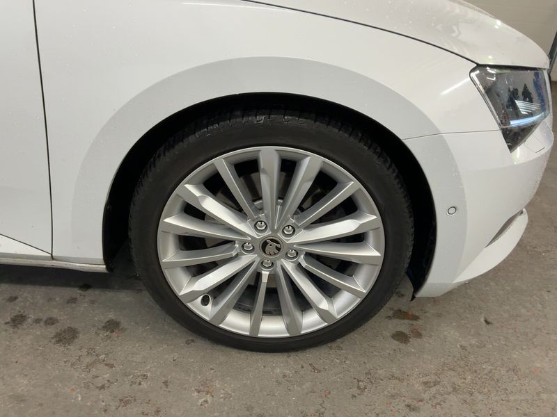 Skoda Superb 2.0 TSI Style 4x4 2016 – снимка 11