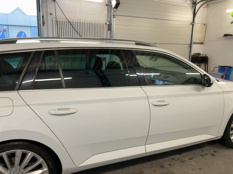 Skoda Superb 2.0 TSI Style 4x4 2016 – снимка 10