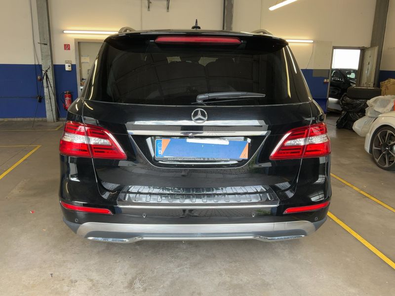 Mercedes-Benz M-Klasse ML 350 CDI BlueTEC — zdjęcie 5