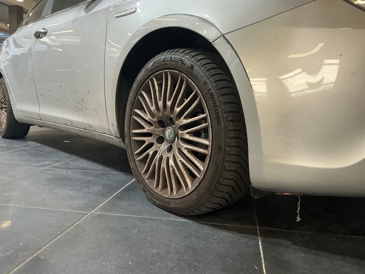 Alfa Romeo 2016 — photo 39