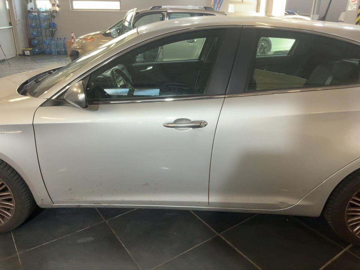 Alfa Romeo 2016 — photo 5