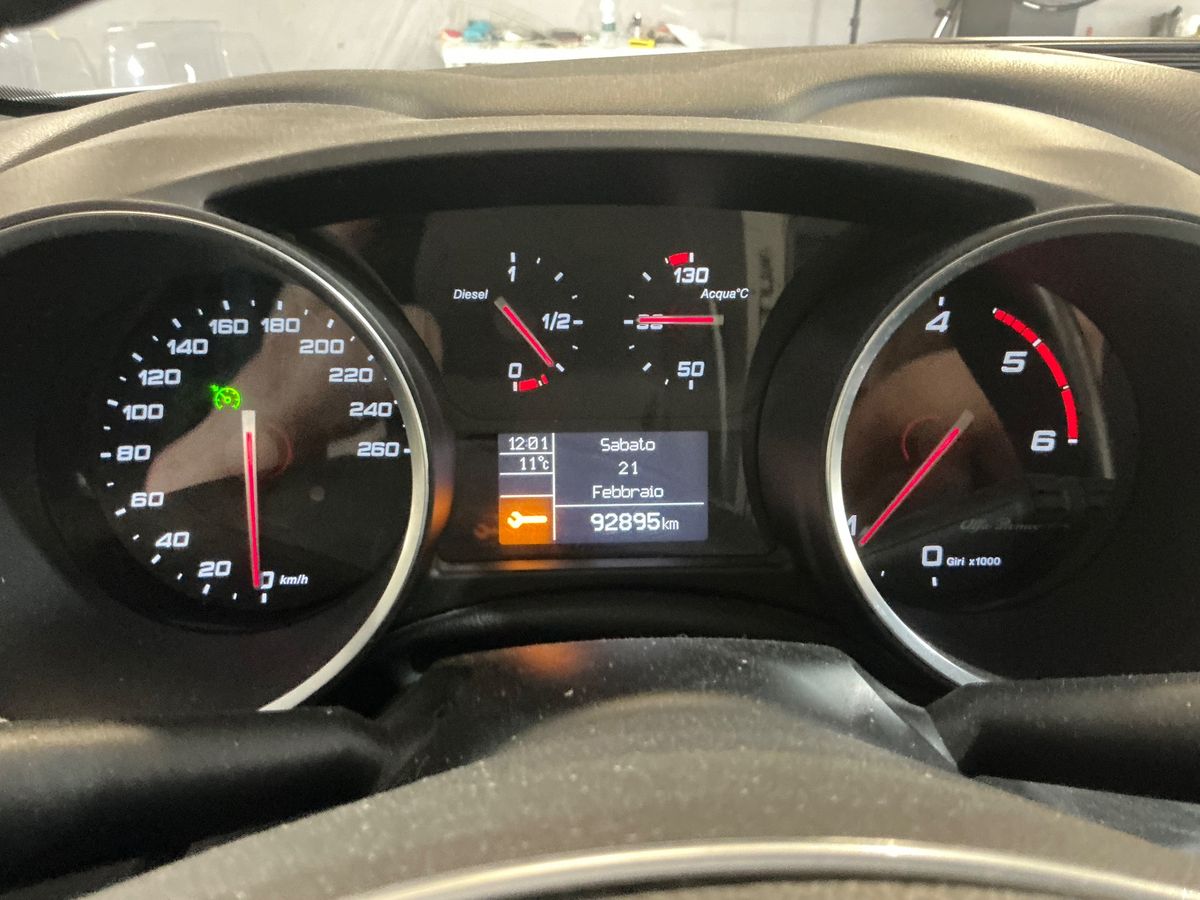 Alfa Romeo 2016 — photo 20
