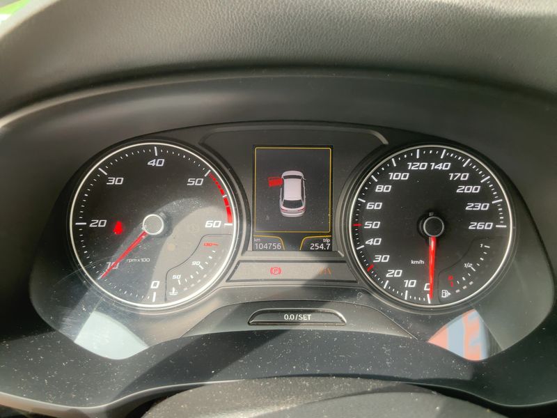 Seat Leon 1.6 TDI Style 2014 – снимка 18