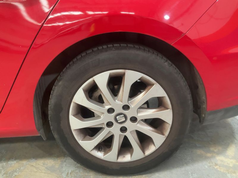 Seat Leon 1.6 TDI Style 2014 – снимка 5