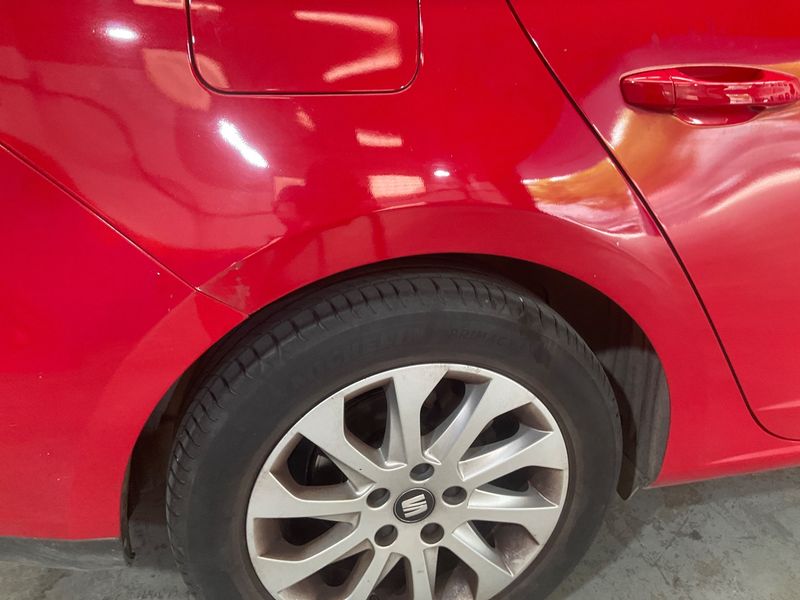 Seat Leon 1.6 TDI Style 2014 – снимка 22