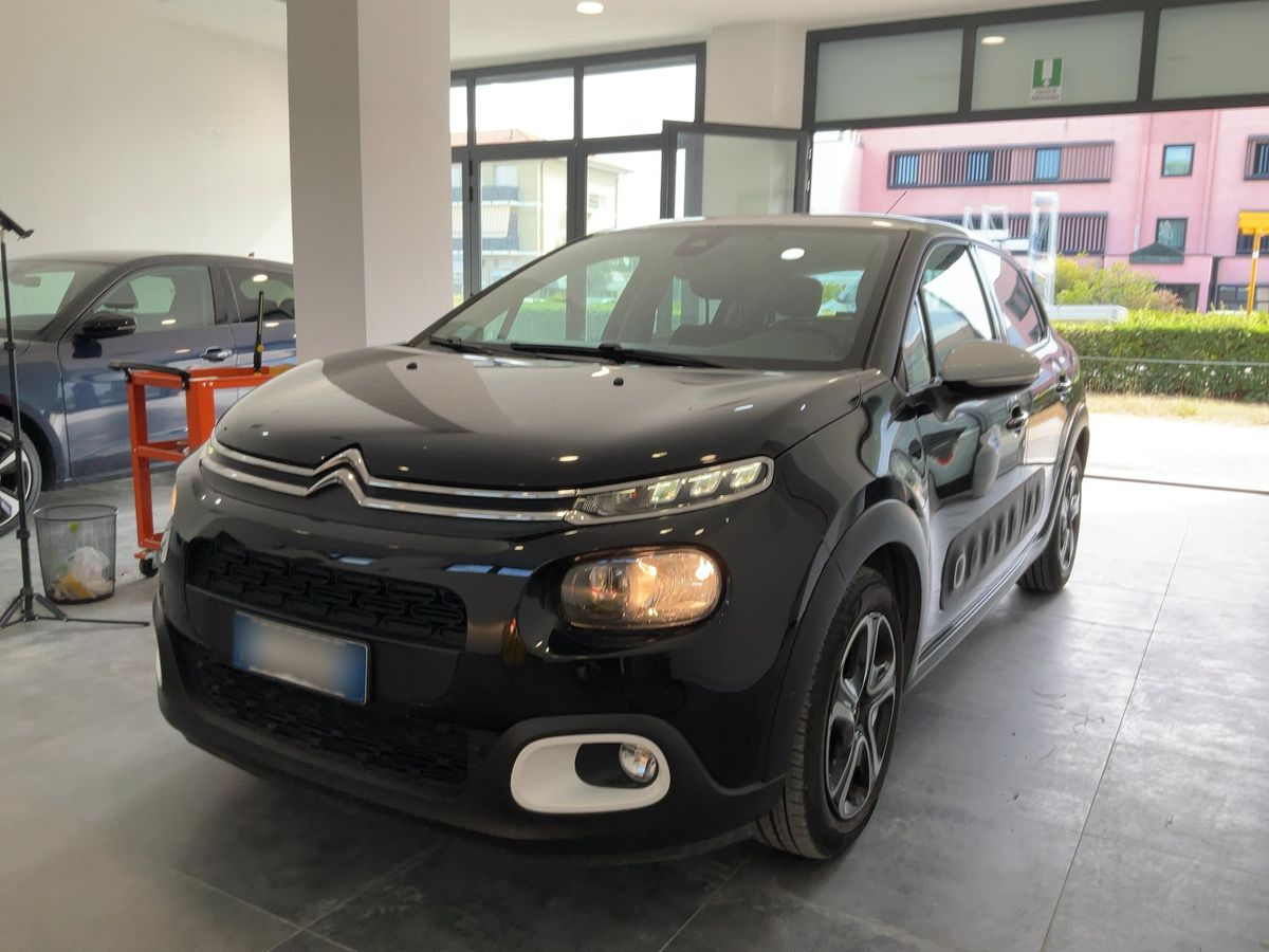 Citroen C3 2018 — photo 1