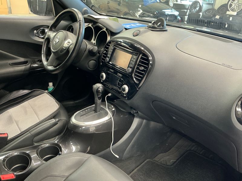 Nissan Juke 1.6 Acenta 2017 – снимка 24